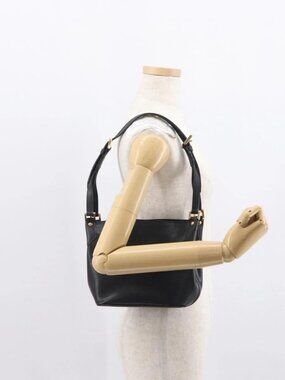 LOUIS VUITTON Epi Mandala PM Shoulder Bag Black M58932 LV Auth 162795